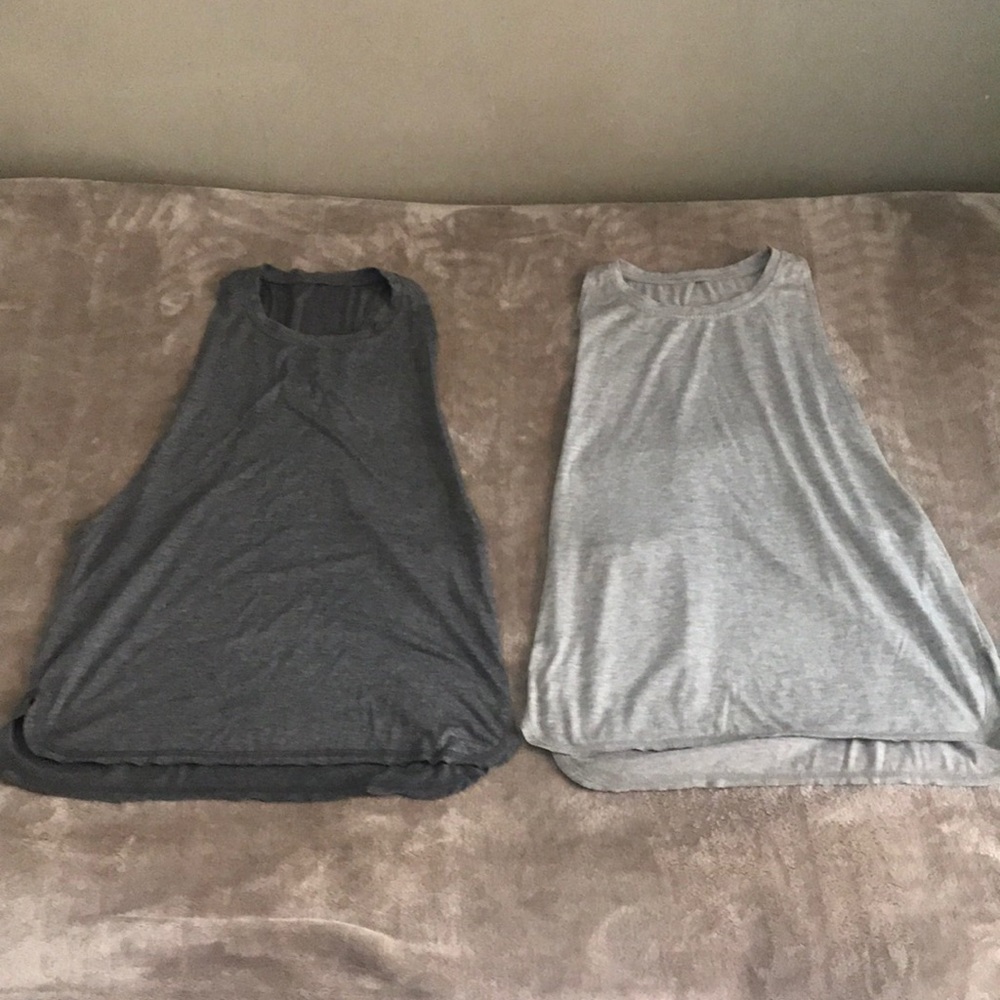 NEW lot (2) soft racer back workout tops sz M